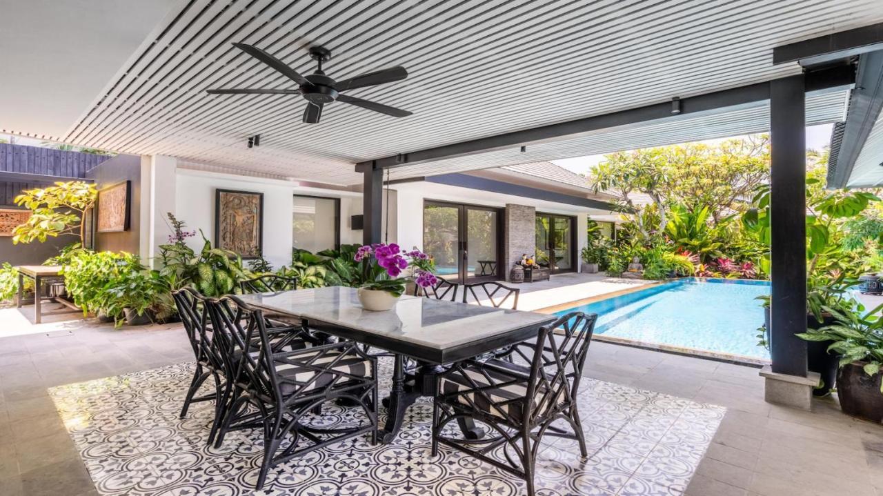 Kejora 12 Beachfront 3 Bedroom Luxe Villa Sanur  Exterior photo