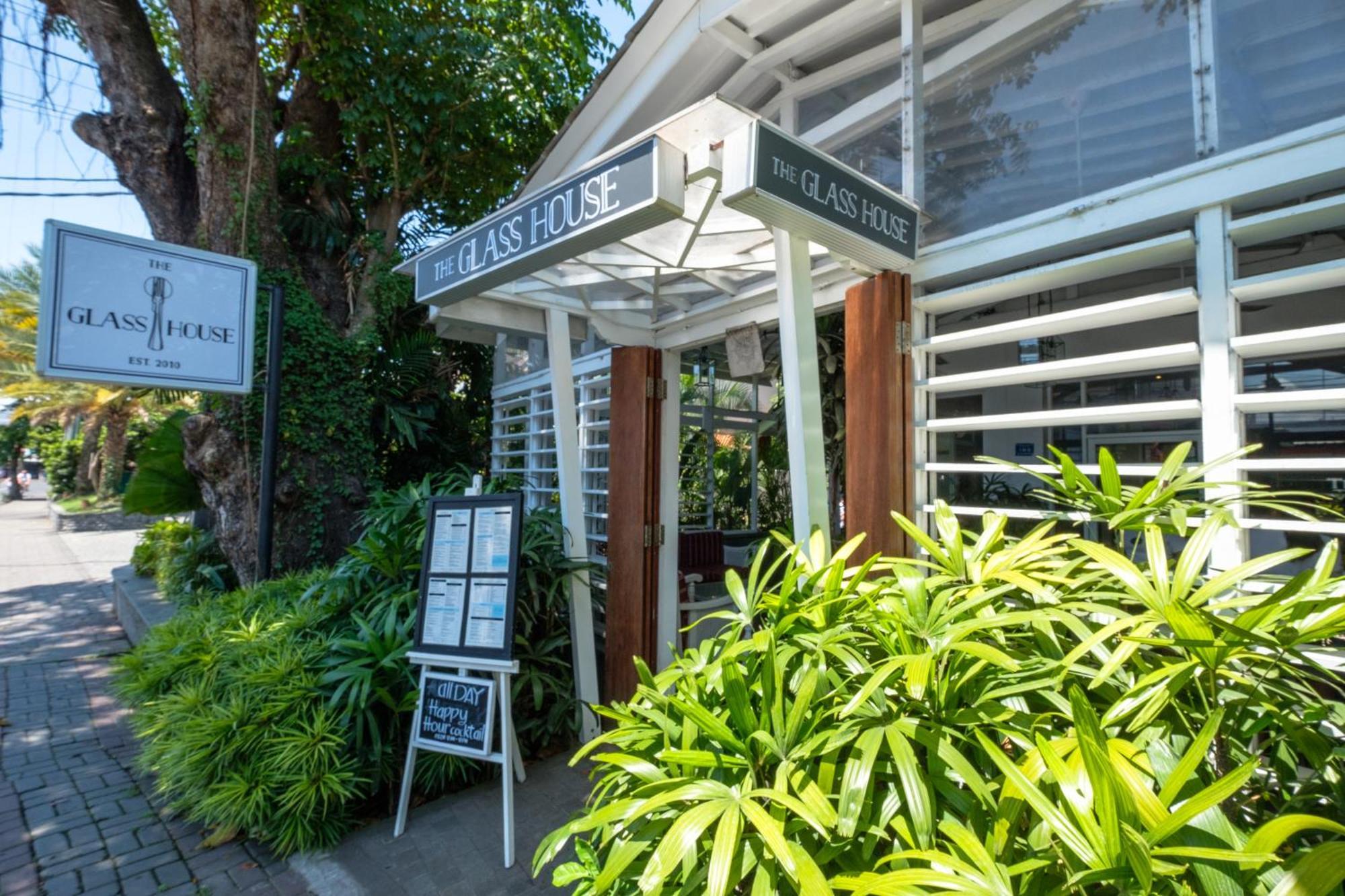 Kejora 12 Beachfront 3 Bedroom Luxe Villa Sanur  Exterior photo