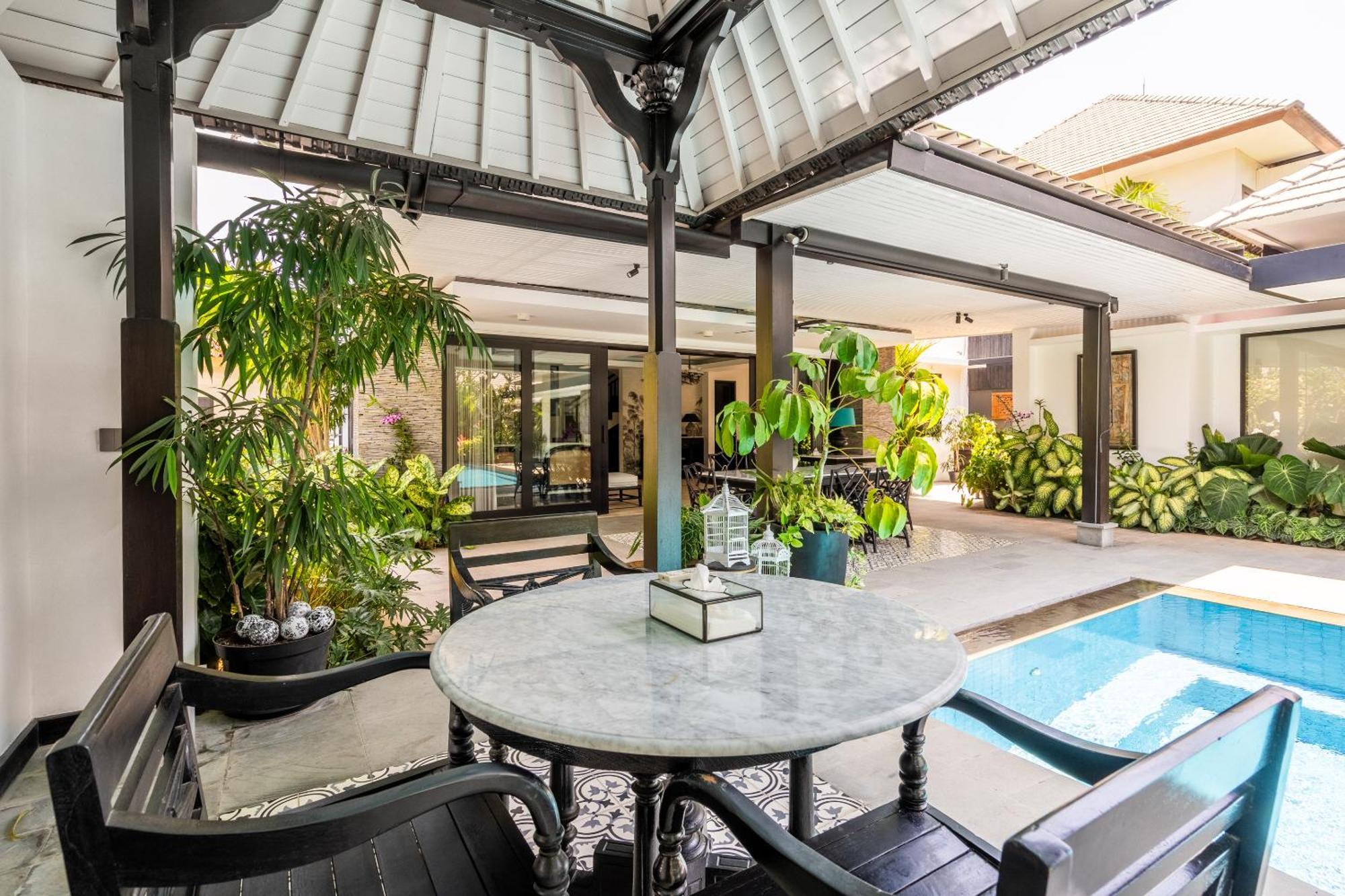 Kejora 12 Beachfront 3 Bedroom Luxe Villa Sanur  Exterior photo